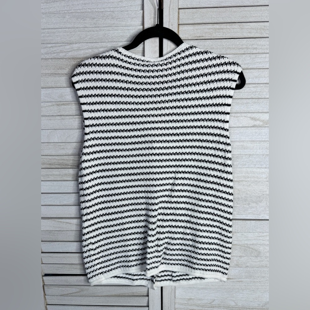 Evaless Black White Striped Sweater Vest Womens Medium Button Front Coastal Chic - Picture 4 of 10